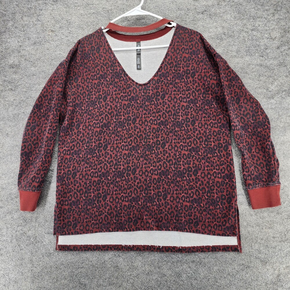 Victoria Secret Sport Shirt Womens Small Long Sleeve Red Cheetah